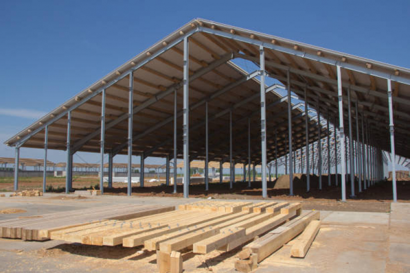 Empresa Que Faz Projeto Estrutura Metálica Galpão Corinto - Projeto de Telhado Estrutura Metálica Montes Claros
