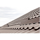 estruturas metálicas para telhados com telha sanduíche Martinho Campos